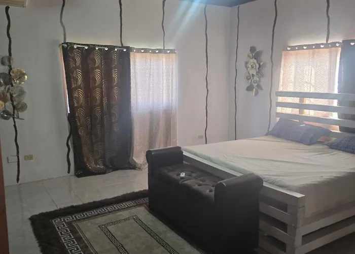A-list Jamaican Comfort Villa *