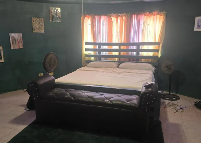 A-list Jamaican Comfort Runaway Bay